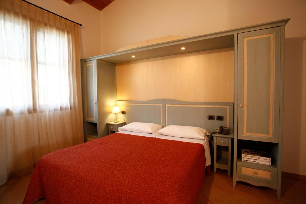 Due Ponti Village Cesenatico Extérieur photo